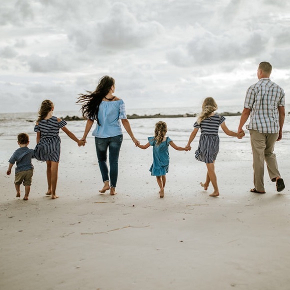 🌺Posh Ambassador🌺Brianna!! - Picture 1 of 5